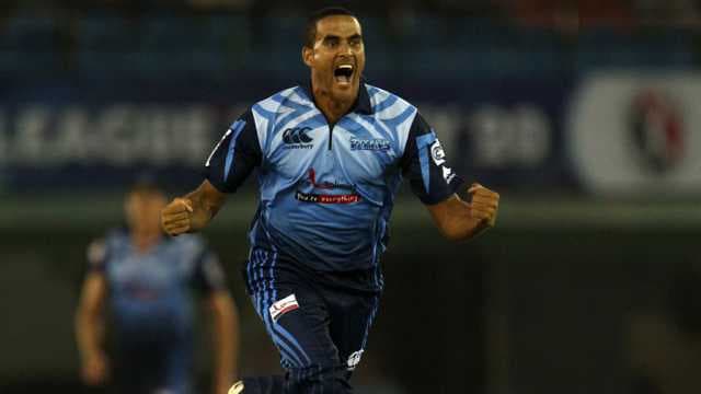 Titans defend 136 to be crowned champions