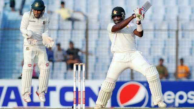 Moor, Chari tons secure Zimbabwe A draw