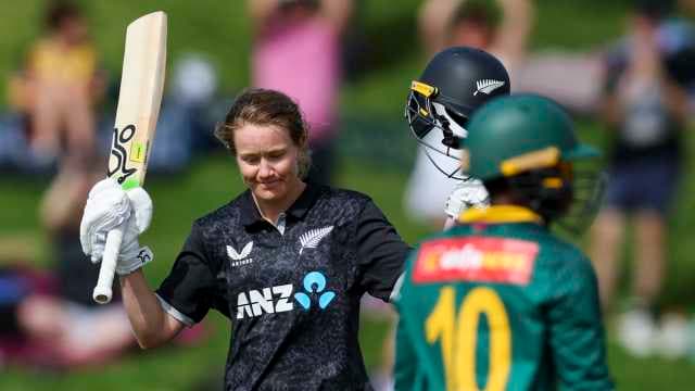 Green 141*, Mair five-for headline New Zealand's series-clinching win 