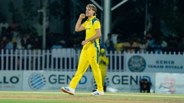 Beardman back with a bang to allay fears about Australia's fast bowling future