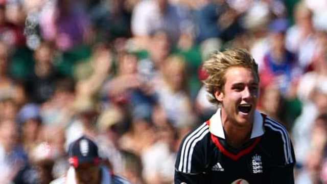 Dominant England sense series win
