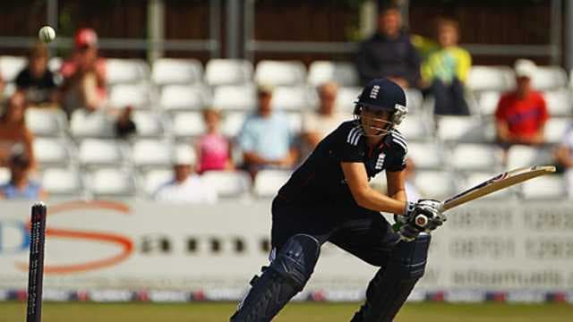 Spinners dominate 37-run win