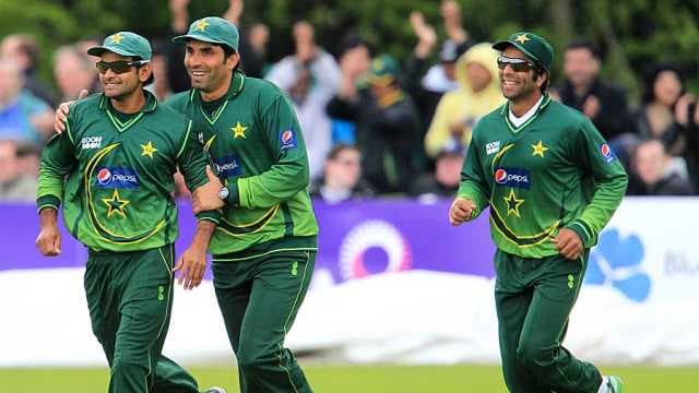 Pakistan will not take it easy says Waqar