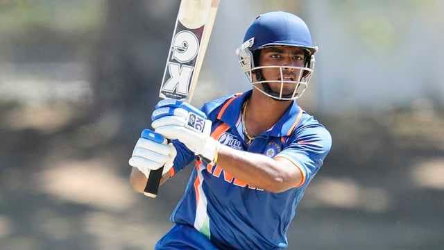 Zol, bowlers star in tight India win