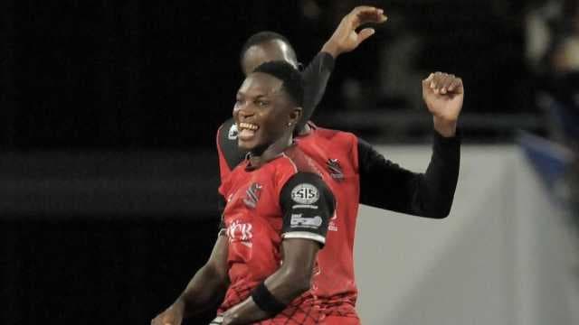 Smith, Edwards take Barbados into final