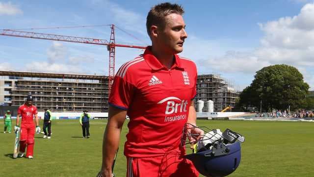 Wright blows Bangladesh away