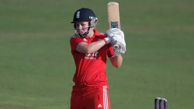 Taylor stars with bat and gloves