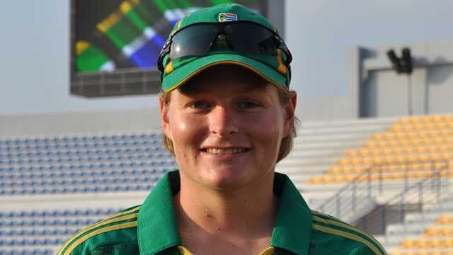 Lee fifty sets up big SA win
