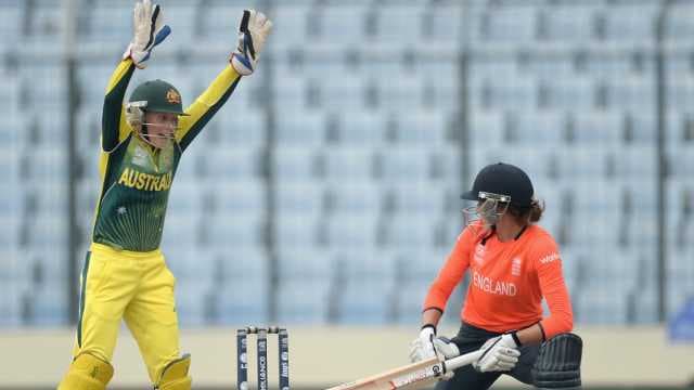Coyte, Lanning sparkle as Australia coast to hat-trick