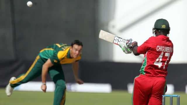 Debutant Rossouw's golden run-out