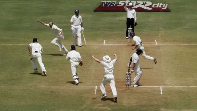 Bowled, Shaun