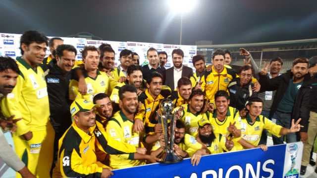 Rizwan ton fires Fighters to title