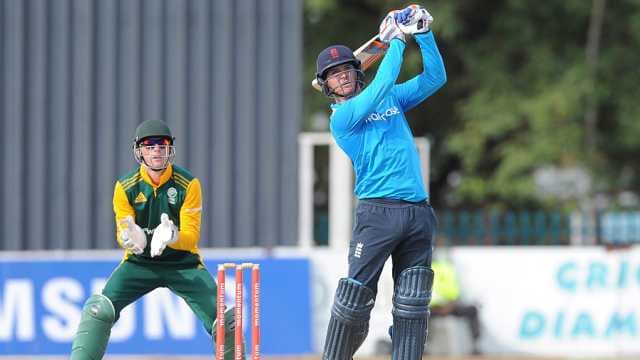 Roy's 141 gives Lions 2-0 lead