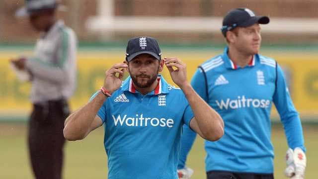 Bresnan suffers damp comeback