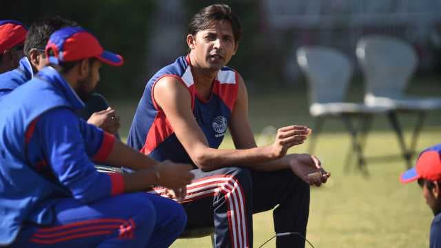 Mohammad Asif turns back the clock