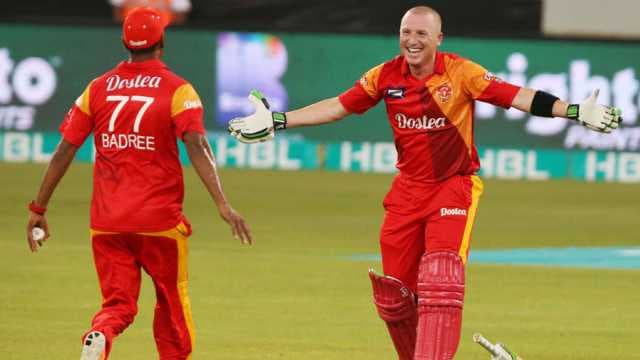 PSL's final rumble among dhols and Africa djembes