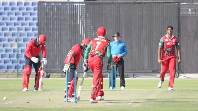 Nadeem, Hayat star in big Hong Kong win