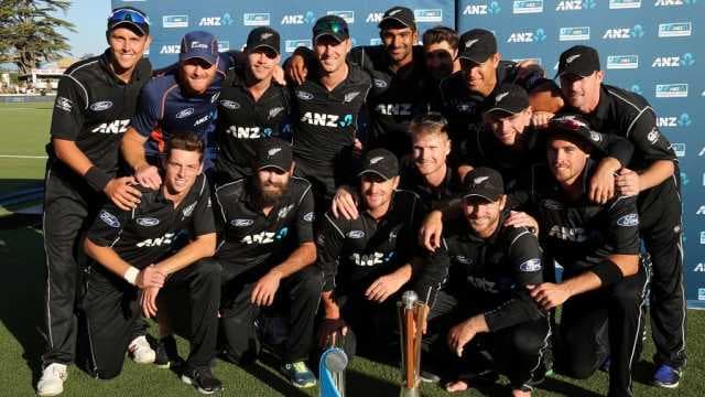 New Zealand win eight in a row at home