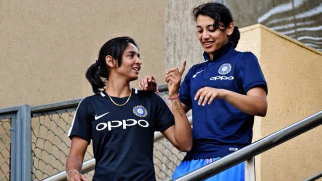 Mandhana hits, Harmanpreet misses
