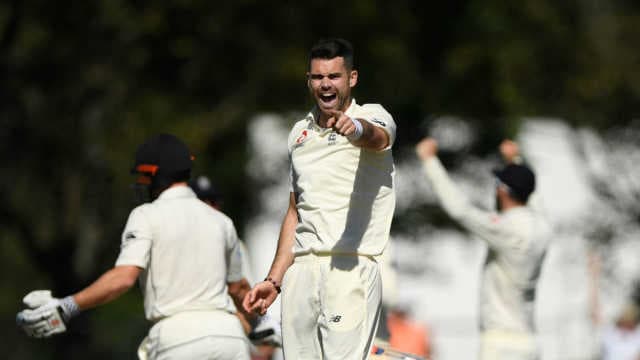 Anderson's hard yards set new record