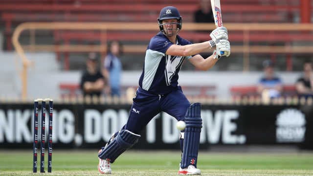 Victoria progress to semi-finals after washout