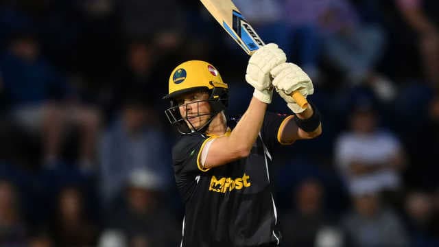 Sam Northeast leads thrilling chase as Glamorgan hunt down 341