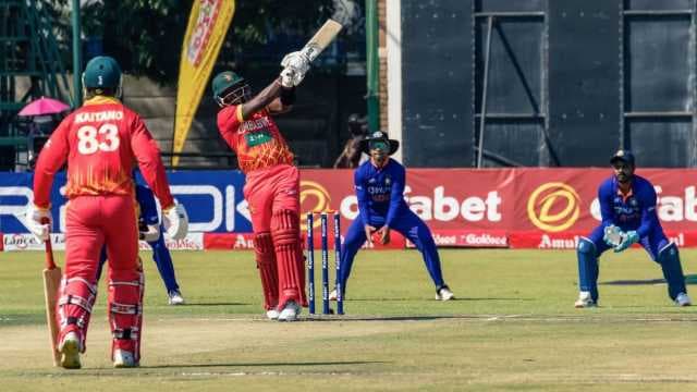 Zimbabwe seek solution for opening woes as whitewash looms