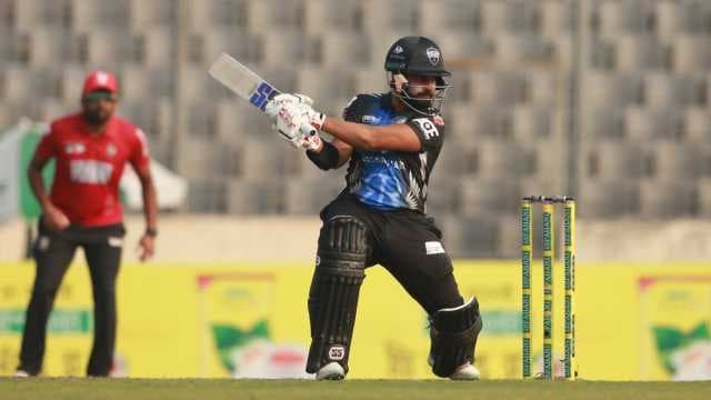 Shamim's 71 keeps Rangpur Riders in the hunt for a place in final