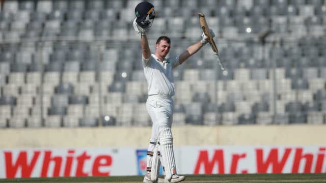 Lorcan Tucker thinks on his feet in first red-ball foray