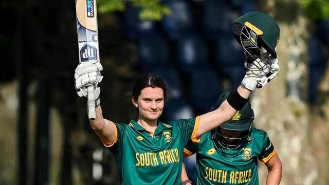Laura Wolvaardt continues prolific form as South Africa ease to seven-wicket win