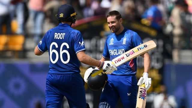 Malan slams 140 as England roar back with Bangladesh demolition