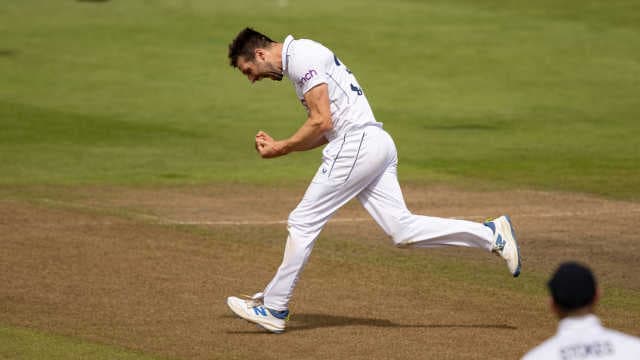 Wood's spell from hell reverse-swings it for England