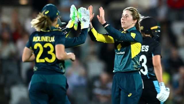 Wareham and Gardner both star with bat and ball as Australia complete 3-0 sweep