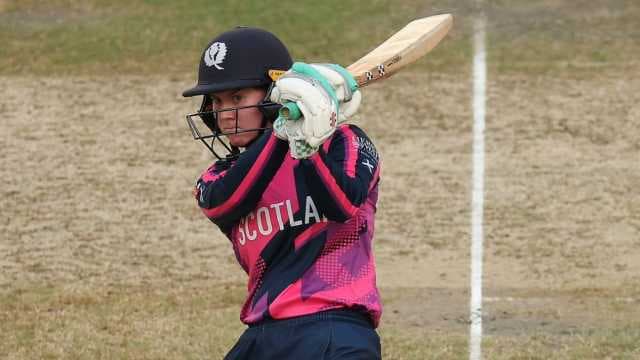 Fraser and Carter fifties, Gordon three-for help Scotland ease past Netherlands