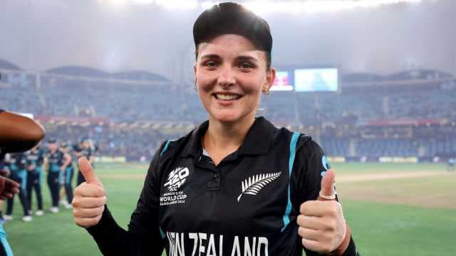 Kerr, Devine and Bates smash records on historic day for New Zealand