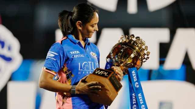 A Harmanpreet masterpiece blows Delhi Capitals away