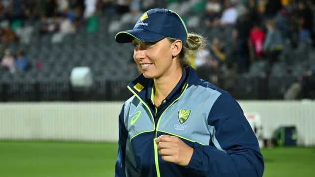 Fractured finger puts Gardner out of remainder of New Zealand T20I series