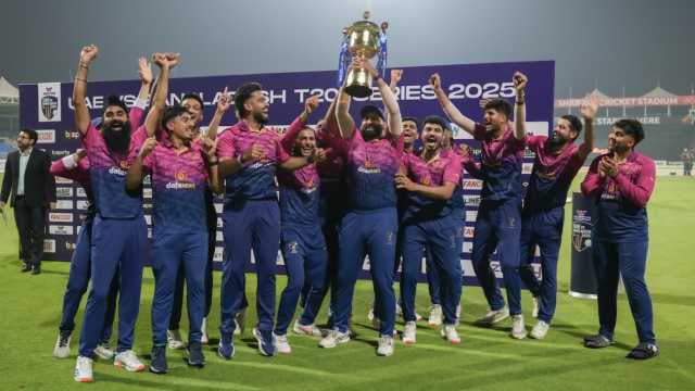 Haider and Sharafu lead UAE to historic series win against Bangladesh
