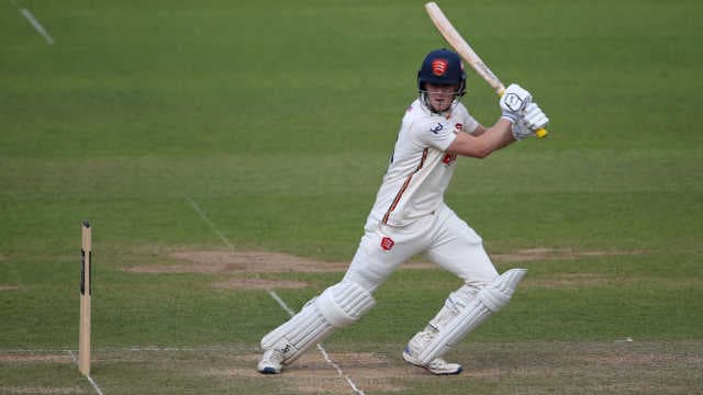 Essex finish season with comfortable win as Allison shines again