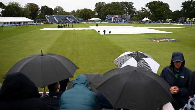 Dublin downpour leads to Ireland-England washout