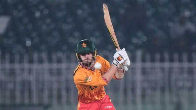 Bennett, Raza and Evans star in Zimbabwe's win over Sri Lanka