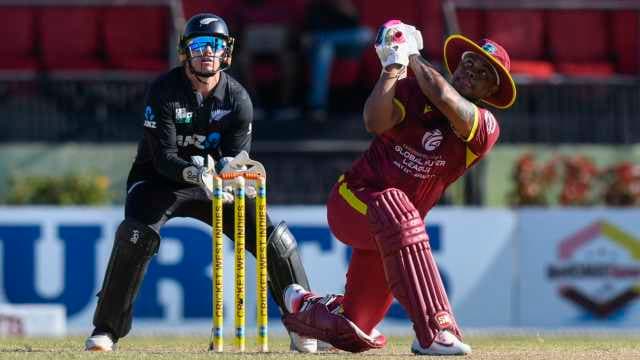 West Indies bowl first and pick Hetmyer in the bid for consolation win