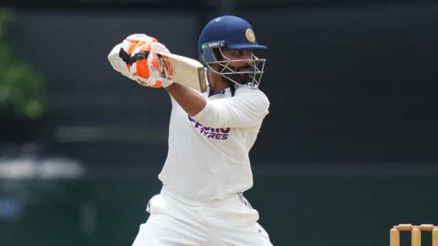 Jadeja 72* lifts Saurashtra; Shami takes four-for