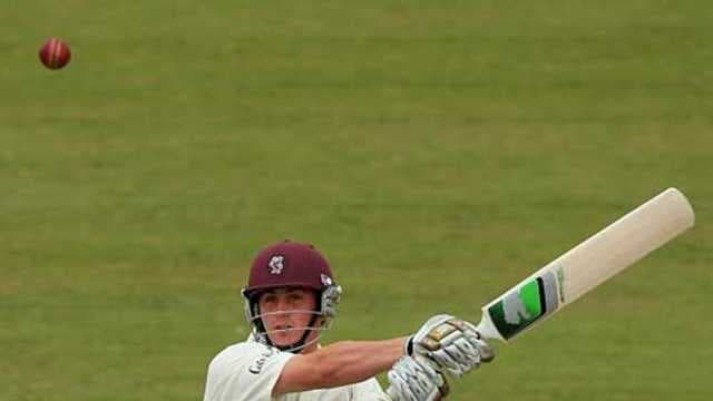 Flower watching Kieswetter's development