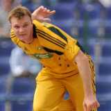 Bouncing Bollinger looks to England