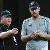 Mills backs Vettori as selector