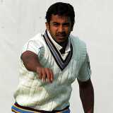 Vinay Kumar hands Karnataka the advantage