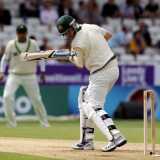 North's star dims as Smith shines