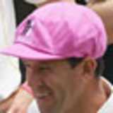 Ponting vows to stay in the 'background'