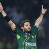 Yuvraj's war cry, and Afridi's roar